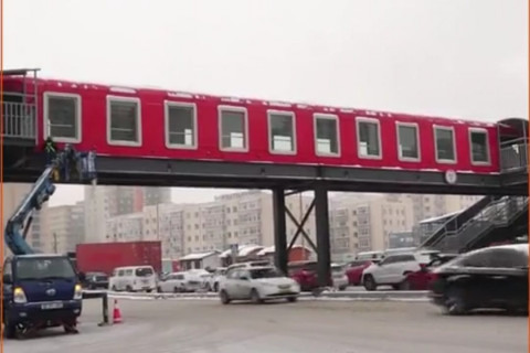 Нарны хорооллын уулзварын улаан гүүр 1.2 тэрбумын өртөгөөр босч, ашиглалтад орлоо