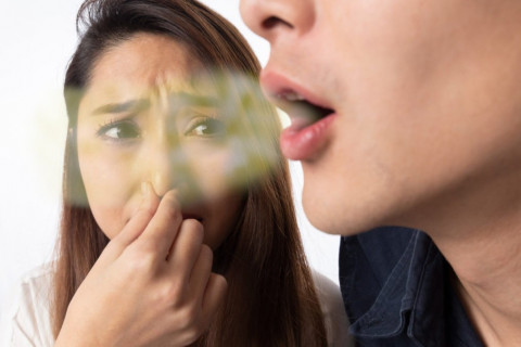 Ямар өвчний үед амны эвгүй үнэр үнэртдэг вэ