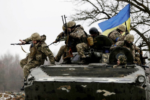 Украинд цэрэг илгээх Макроны санааг НАТО-гийн гишүүн орнуудын удирдагчид няцаав