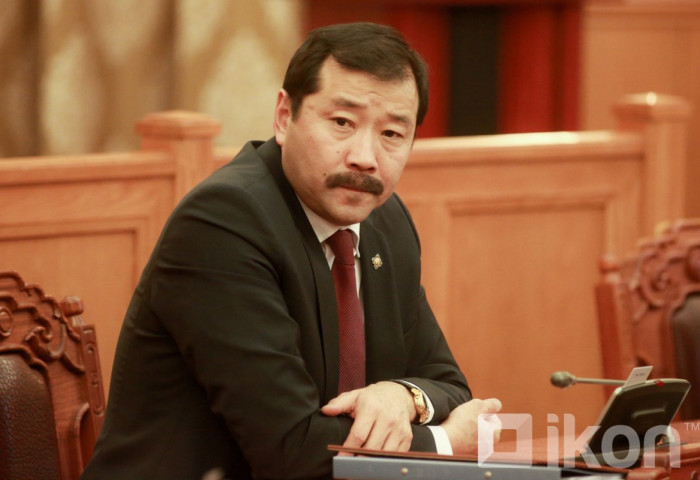 Ж.БАТ-ЭРДЭНЭ:1000 ВАГОНЫ АСУУДАЛД ДЭД САЙД ХАМААГҮЙ