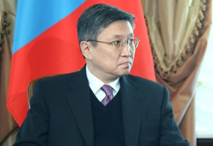 С.Баяр иргэдийг доромжилж, тохуурхаж байна