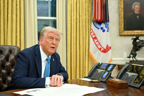 Д.Трампын тарифын бодлогыг хүчтэй шүүмжилсэн хэвээр байна