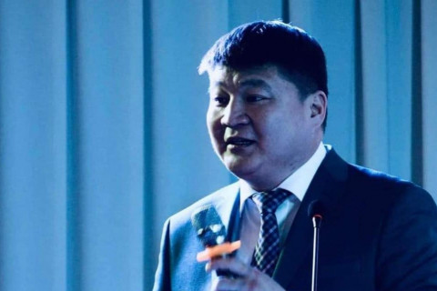 Э.ХҮРЭЛБААТАР: ГЭРЭЛ НЬ УНТАРДАГГҮЙ “АРДЫН ЭРХ”-ИЙН ШАР БАЙШИНД СЭТГҮҮЛ ЗҮЙН САЙН БҮТЭЭЛҮҮД ТӨРДӨГ