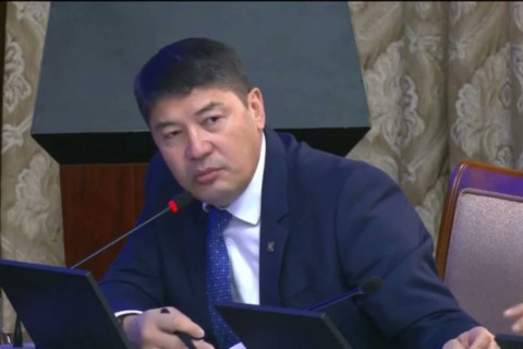 126:1 Тэрбумтан Т.Аубакир