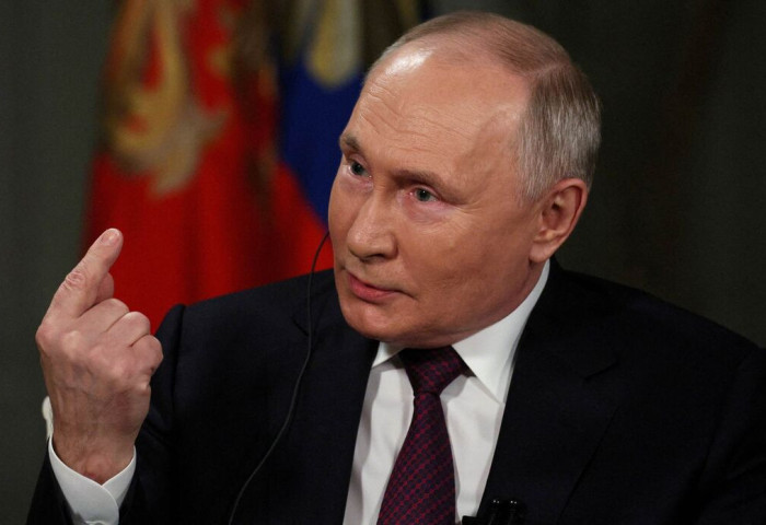 Путин зэвсгийн үйлдвэрлэлээ нэмэгдүүлж, ирээдүйн шинэ дайнд бэлтгэхийг тушаажээ