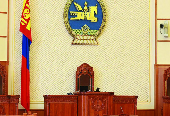 Ерөнхийлөгчид дэвших таван мандатыг 22 горилогчийн хэн хэн нь авах вэ?