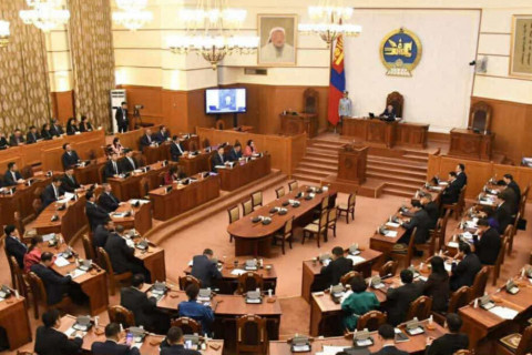 Г.Занданшатарын Засгийн газрын “нас” хэн хэн сайд болохоос хамаарна
