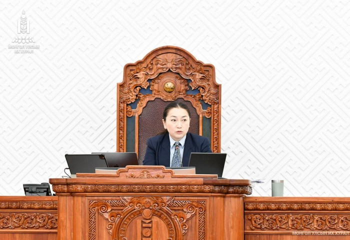 УИХ-ын дэд дарга Х.Булгантуяа Үндсэн хууль зөрчсөн эсэх асуудлаар маргаан үүсгэлээ