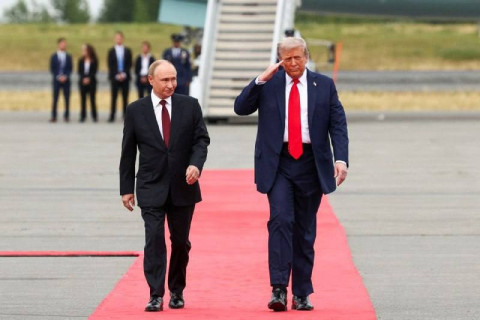 Трамп: Путин надаас Украины дайныг зохицуулахад туслахыг хүссэн