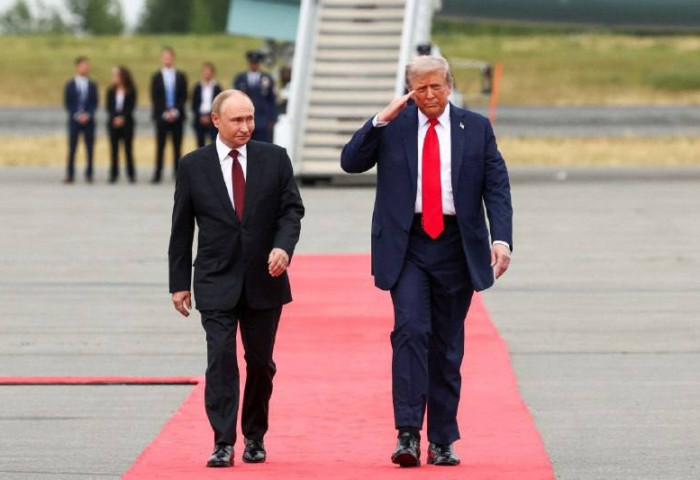 Трамп: Путин надаас Украины дайныг зохицуулахад туслахыг хүссэн
