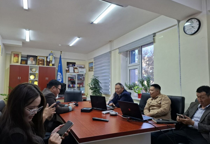 Өмнөговь аймгийн Мал эмнэлгийн газрын ёс зүйн дэд хороо санаачилсан “Бид ёс зүйтэй төрийн албан хаагч“ 7 хоногийн аян зохион байгууллаа.