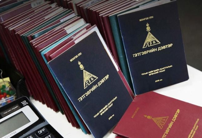 Ахмадуудын тэтгэвэр 80 мянган төгрөгөөр нэмэгдсэн