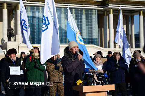 Элгээрээ хэвтэж буй Мал эмнэлгийн салбарыг бодлогоор дэмжихийг шаардав