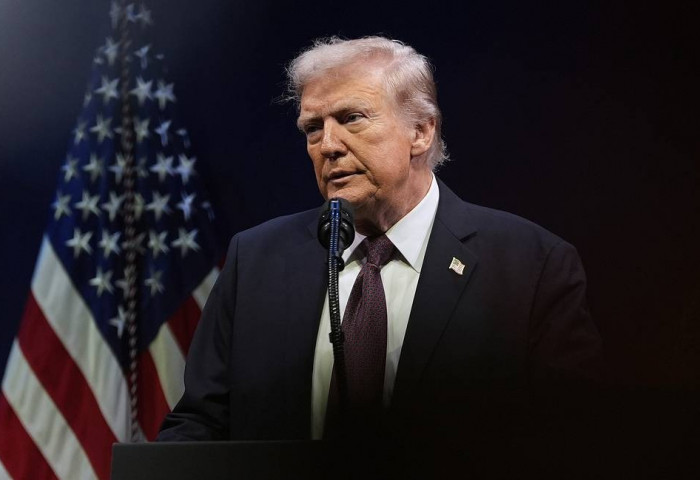 Трамп Ирантай хамтран ажилладаг улс орнуудад 25%-ийн тариф ногдуулна гэв