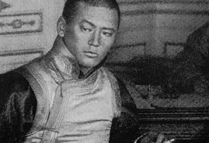 Жанжин Д.Сүхбаатар буриад хүн байсан уу