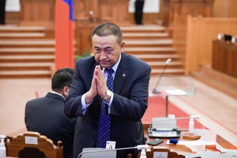 Б.Чойжилсүрэн сайдад өгсөн хугацаа дууслаа, эрчим хүчний салбар цэгцэрсэн үү