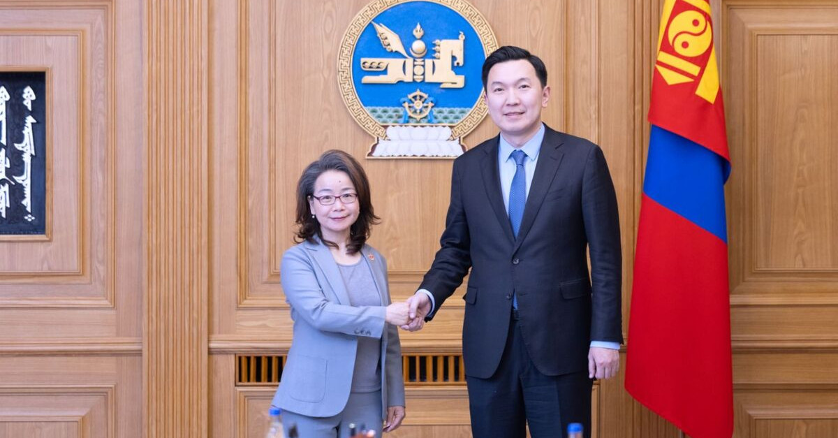 Ерөнхий сайд Н.Учрал БНХАУ-ын Элчин сайд Шэнь Миньжюаныг хүлээн авч уулзлаа