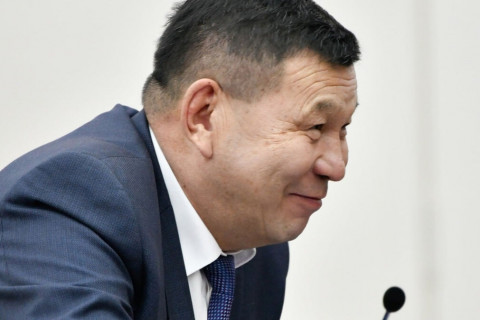 Ж.Батжаргал: Газрын тос боловсруулах үйлдвэр, Эрдэнэбүрэнгийн станц, Сэлбэ дэд төвтэй холбоотой нэг удаагийн хууль батална