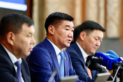С.Бямбацогт: Төр бизнес хийхгүй, хувийн хэвшилтэй өрсөлдөхгүй байх тогтолцоог бүрдүүлсэн чуулган боллоо
