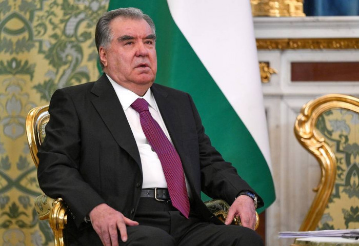 Бүгд Найрамдах Тажикистан Улсын Ерөнхийлөгч Эмомали Рахмон гэж хэн бэ?