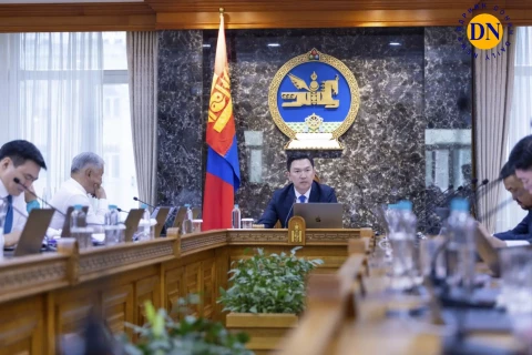 Н.Учрал: Байрныхаа мөнгийг төлчихөөд түрээсийн байранд амьдарч байгаа иргэдийн асуудлыг шийдэх ёстой