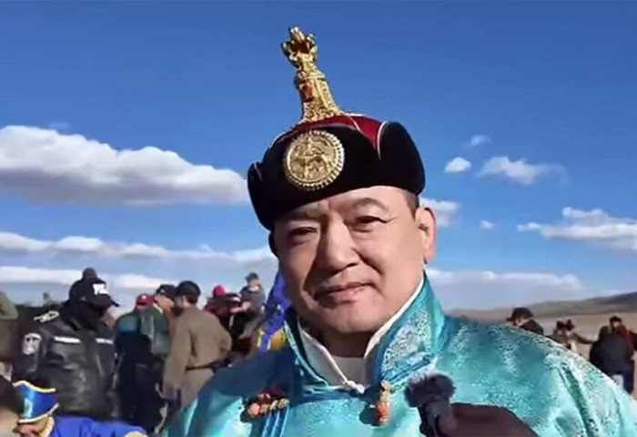 Х.Бат-Эрдэнэ хоёр тэрбумаар морь авч “тансаглаад” татвар төлөгчид 74 тэрбумын зээлийнх нь хохирлыг төлсөөр байх уу?