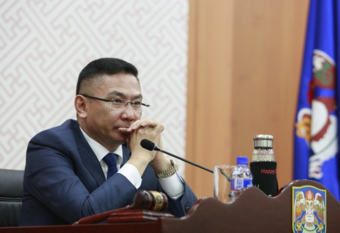 Ц.Сандуйд хариуцлага тооцож чадах байгууллага Монголд л лав алга
