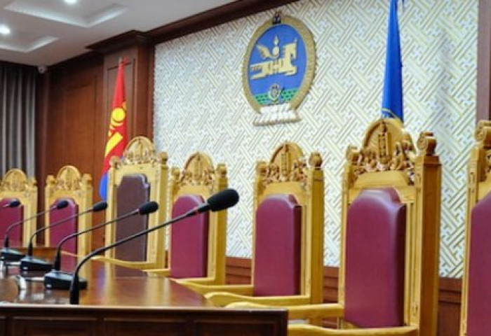 	 “Нам намайг мэднэ…”