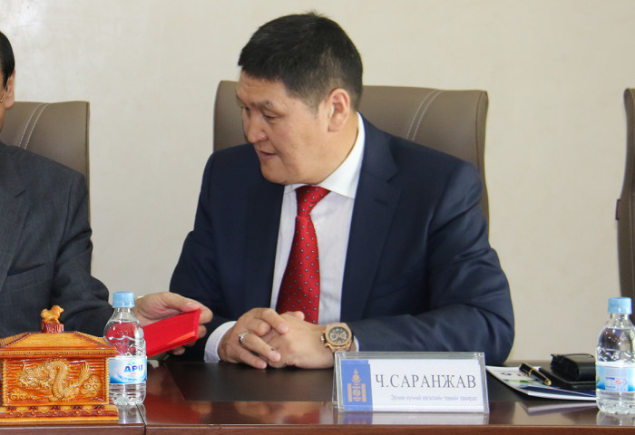 ЭХХТ-ийн захирал Ч.Саранжав сайдыгаа 