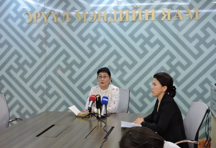 ЭРҮҮЛ МЭНДИЙН БАЙГУУЛЛАГУУД ХЭВИЙН АЖИЛЛАЖ БАЙНА