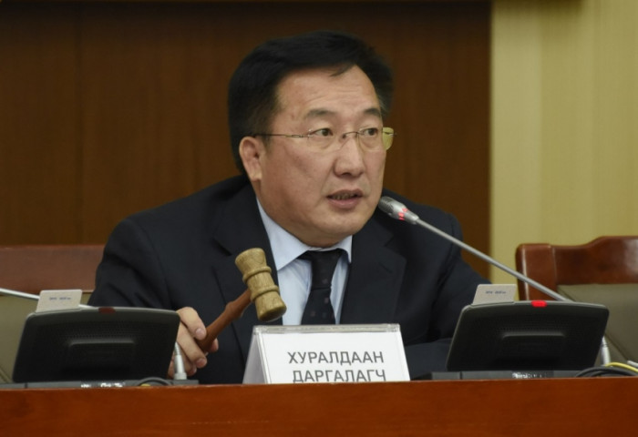 ЖДҮ”-Д ХОЛБОГДСОН БАС НЭГ ГИШҮҮНИЙ БАРИМТ ИЛ БОЛЛОО