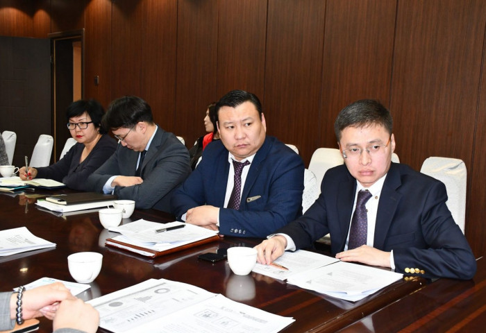 Хүүхдийг төрөнгүүт нь регистр олгох ажил өнөөдрөөс орон даяар хэрэгжиж эхэллээ