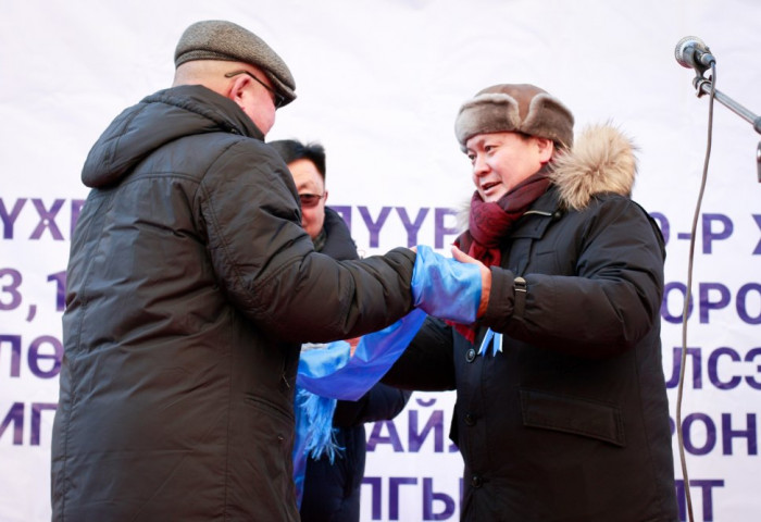 Сүхбаатар дүүргийн 9-р хорооны ГАЗРАА ЧӨЛӨӨЛСӨН ИРГЭД шинэ байрны түлхүүрээ гардан авлаа