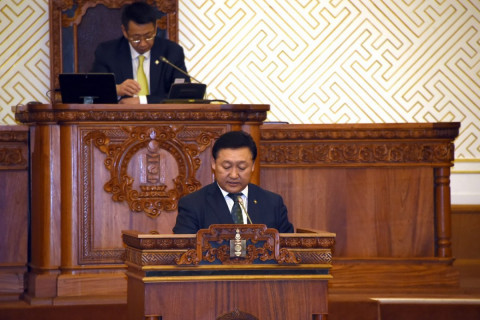 УИХ-ын гишүүн Г.Занданшатарыг Монгол Улсын Их Хурлын даргаар сонгож баталлаа
