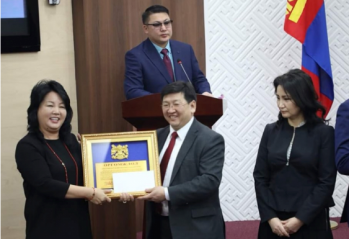 Нохой жилийн нийслэлийн шилдэг байгууллагаар НМХГ өргөмжлөгдөв