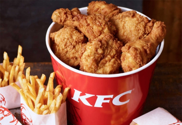 KFC-ийн тахианд хордсон иргэд ХӨСҮТ-д эмчлүүлж байна