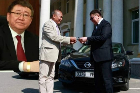 20.4 тэрбумын тусламж хаачив, Д.Ганхуяг сайд аа?
