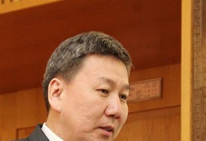 УИХ-ын гишүүн Л.Болдыг Ардчилсан намаас түдгэлзүүлжээ