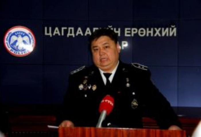 Ж.Болд Ерөнхий сайдын фургоны хэргийг цагаатгасныхаа гавьяаг үнэлүүлэв үү