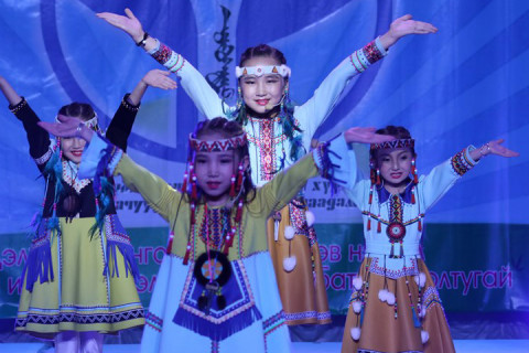 “Өхөөрдөм гоёо” монгол туургатны хүүхдийн загварын их наадам нийслэлийн Засаг даргын ивээл дор болно