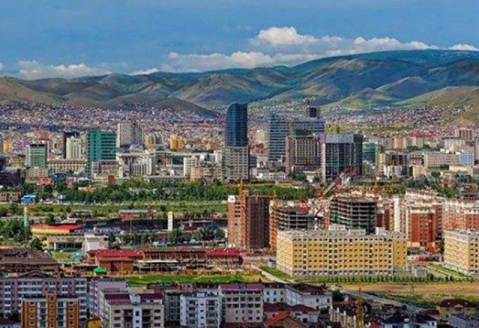 Улаанбаатарт 22 градус дулаан байна