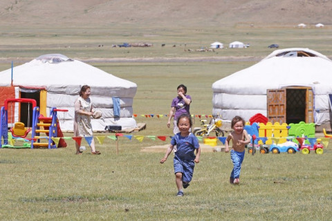 Гэрт зочлох монгол уламжлалт ёс заншил