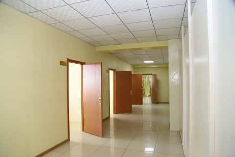 40-Р ХОРОО 9000 ГАРУЙ ИРГЭНД ТӨРИЙН ҮЙЛЧИЛГЭЭГ ХҮРГЭЖ БАЙНА