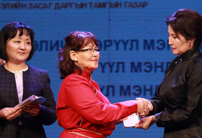 2019 оны Нийслэлийн “Эрүүл мэндийг дэмжигч байгууллага”, “Эрүүл мэндээ дээдлэгч өрх, иргэн” тодорлоо