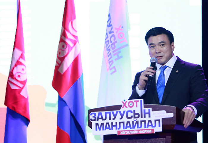 С.АМАРСАЙХАН: ОЮУТАН ЗАЛУУЧУУД ХАНДЛАГАА ӨӨРЧИЛЖ, МАНЛАЙЛАХ ЦАГ БОЛСОН