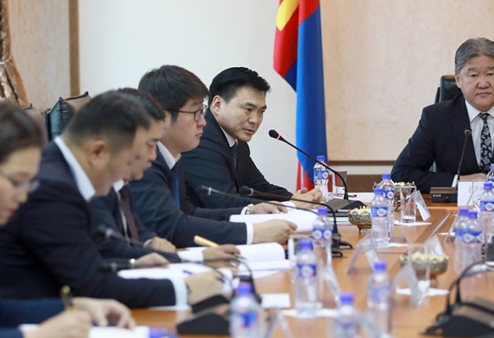Авто замын ашигласны төлбөрийг нэмэгдүүлсэн шийдвэрийг цуцаллаа