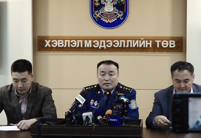 Түлш хүргэх боломжгүй өндөрлөг цэгүүдэд ЗИЛ-131 автомашинаар өдөр бүр түгээлт хийхээр болжээ