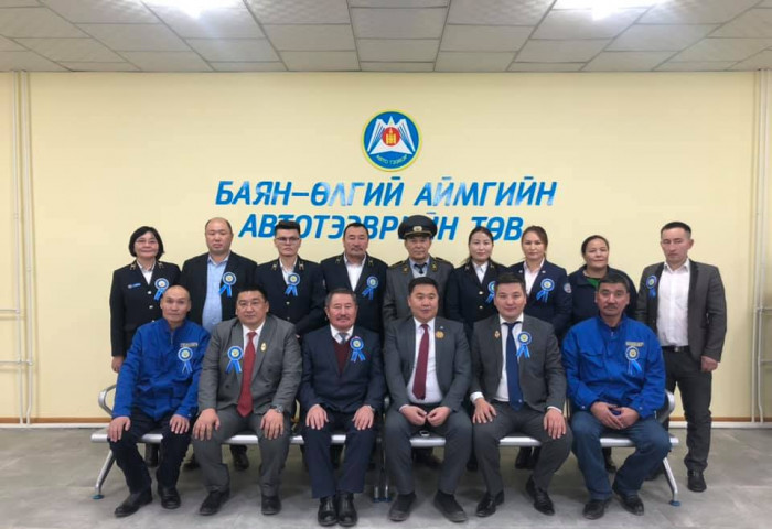 Өлгийчүүд Авто буудал техникийн оношилгооны төвтэй боллоо