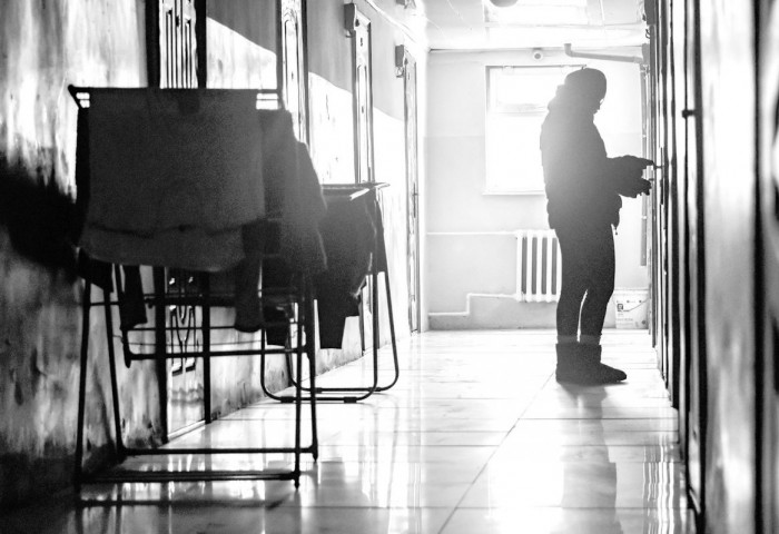 	 Толгой хоргодох боломж ба ахадсан үнэтэй нийтийн байр