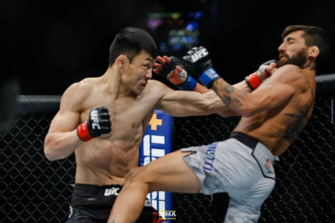 Талын шуурга Д.Батгэрэл UFC-д анхны ялалтаа авлаа